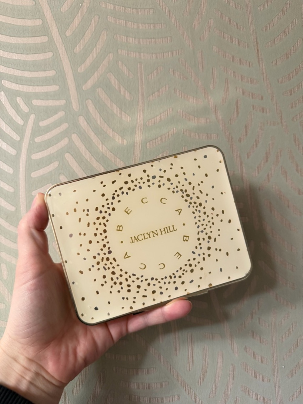 BECCA Jaclyn Hill Champagne Pop Palette